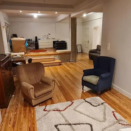 Amplia Con Bano Privado A Pasos De La Playa, En Piso Compartido * Сан-Себастьян